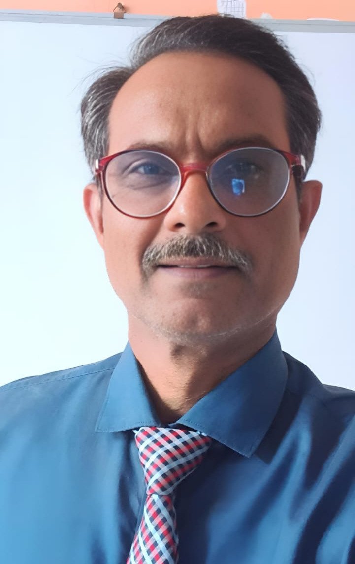 Sanjay Hire — Expert English Mentor